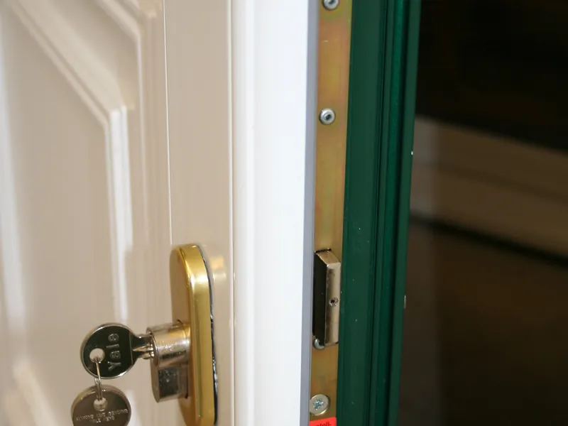 Stable Doors — Gallery Kensington