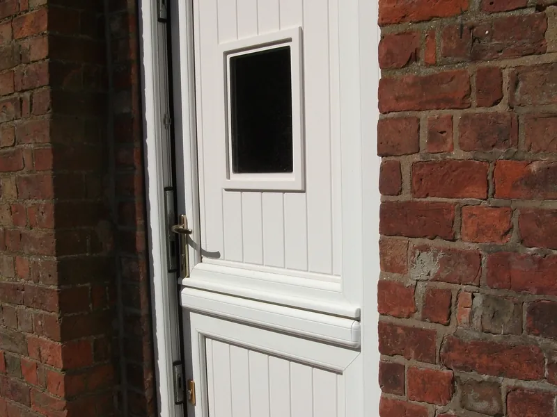 Stable Doors — Gallery Kensington